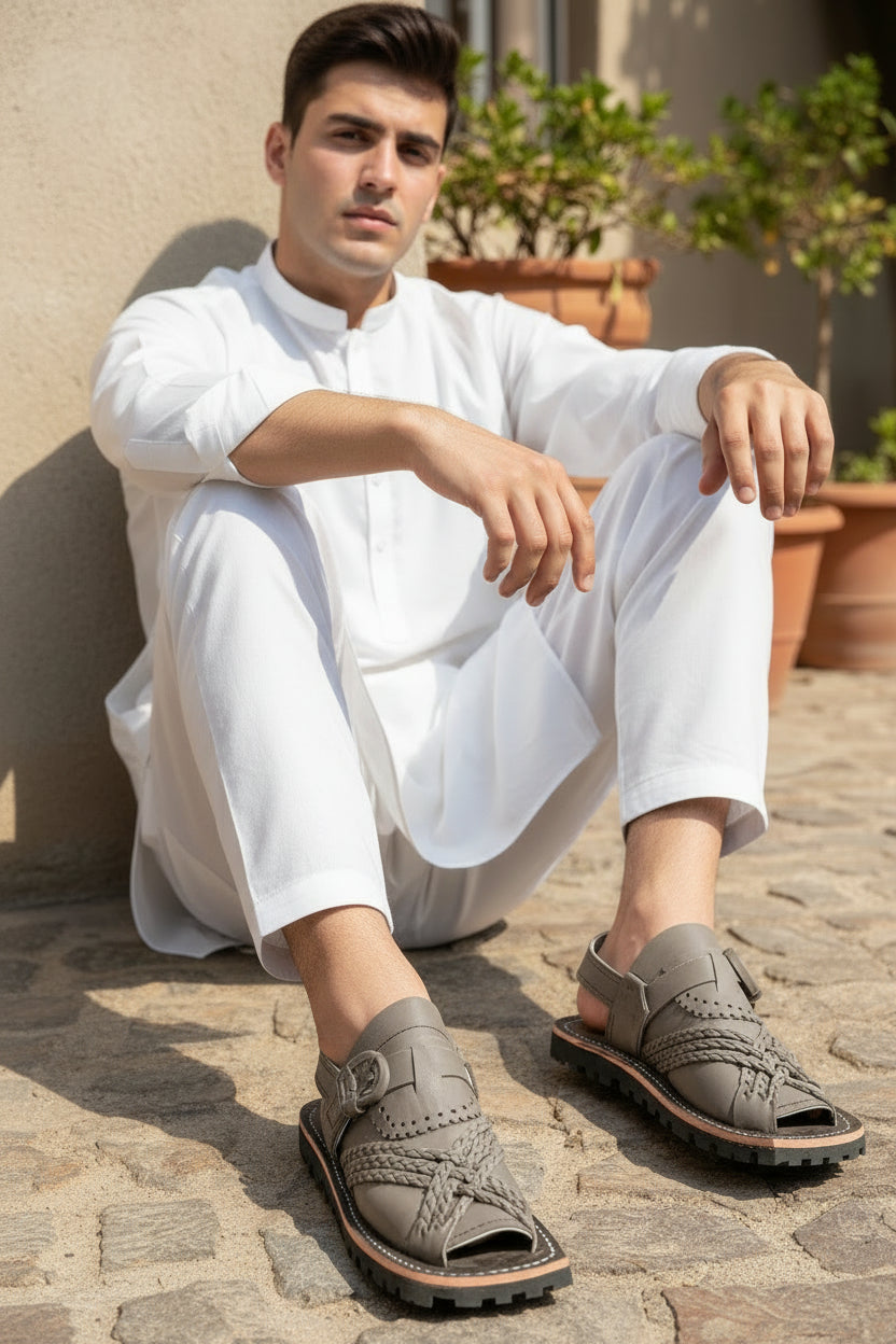 Traditional Balochi Chappal Chawat – Men’s  | Wahjee Classic Balochi Chappal Chawat for Gents