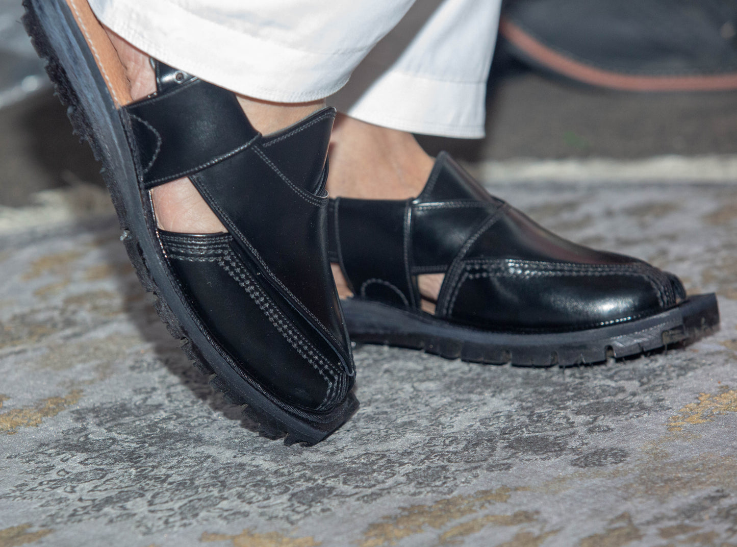 Norozi Chappal for Men – Black Genuine Leather | Tyre Sole